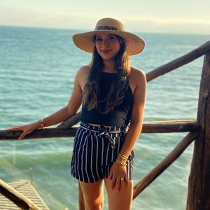 Meet your Posher, Daisy